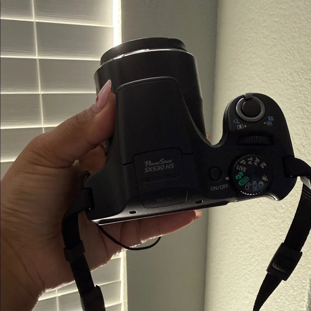 Canon Wi-Fi Enabled Black Digital Camera